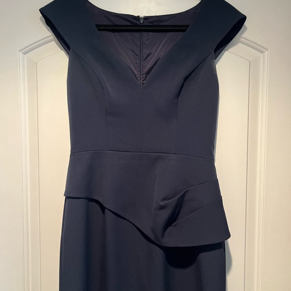 Black Halo navy sheath dress size 8 barely worn